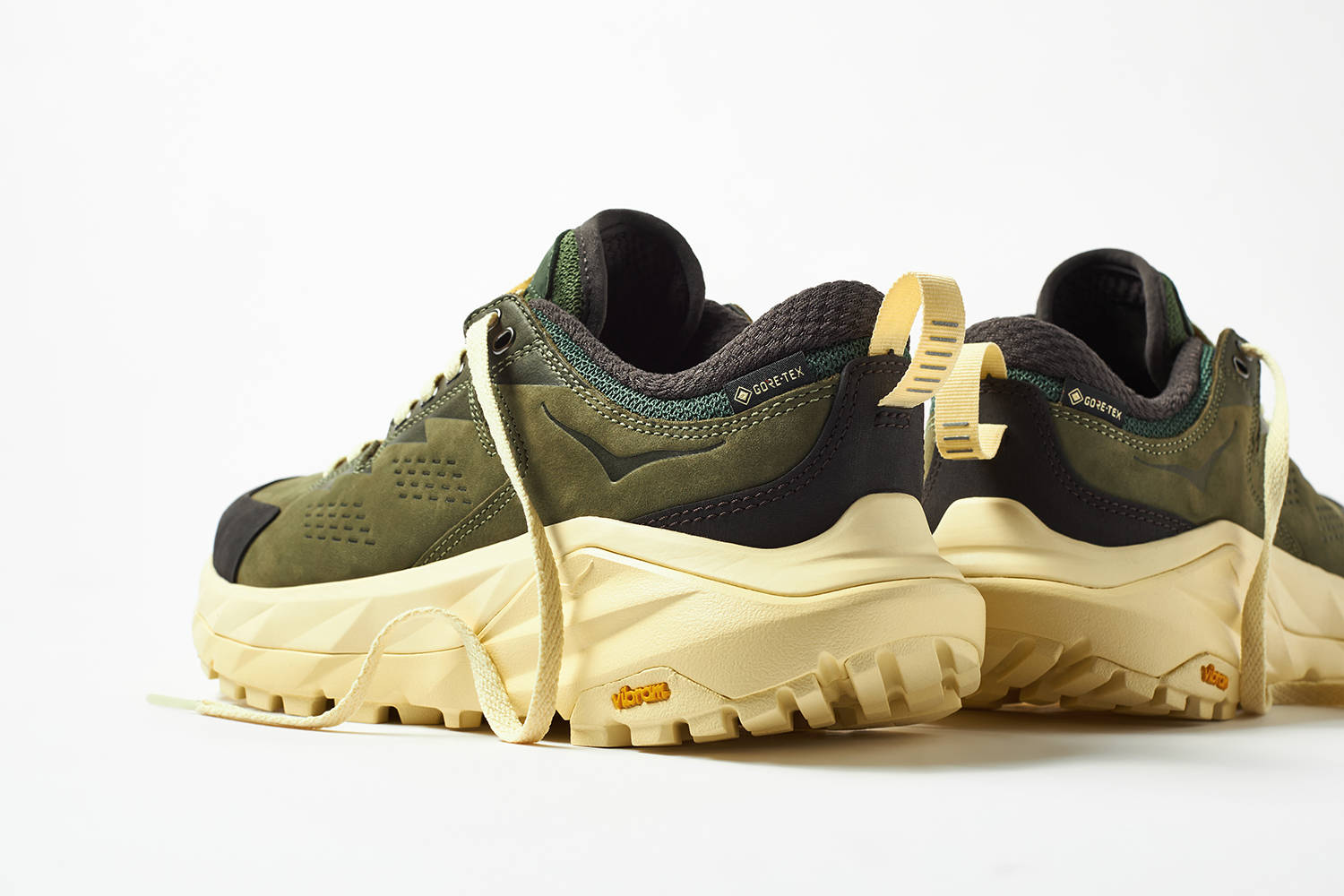 翻越荒原自然出色 HOKA x END. MAFATE SPEED 2与KAHA LOW GTX发售